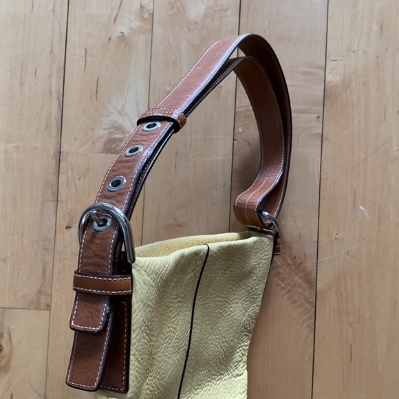 Coach Legacy Slim Duffle (Crossbody / Shoulder Bag) - Picture 3 of 5
